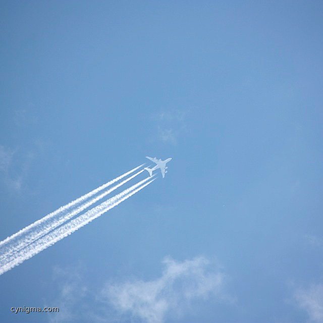 Lufthansa A 380 über TF