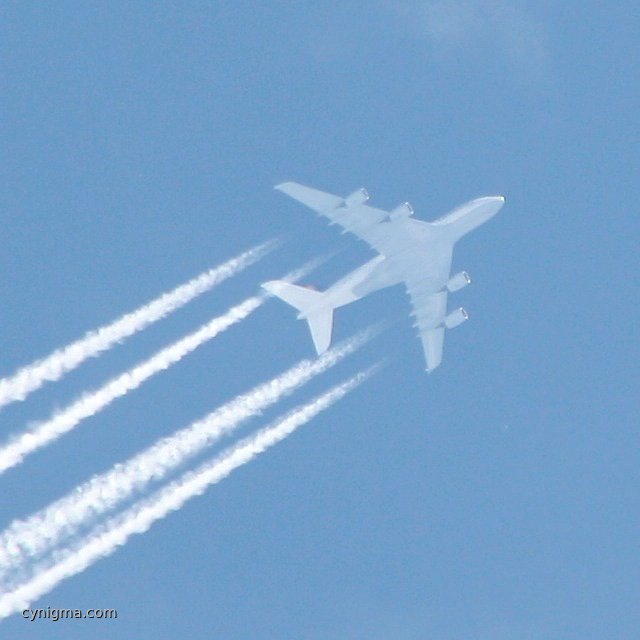 Lufthansa A 380 über TF