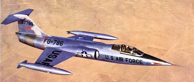 F-104 - ohje, <a href="http://de.wikipedia.org/wiki/Starfighter-Aff%C3%A4re">Franz Josef und so ...</a> (via <a href="http://commons.wikimedia.org/wiki/File:Lockheed_XF-104_(SN_53-7786)_in_flight_060928-F-1234S-003.jpg">commons.wikimedia.org</a>)