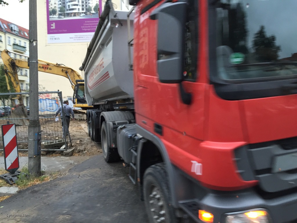 20150622-073320_news-from-the-Baustelle